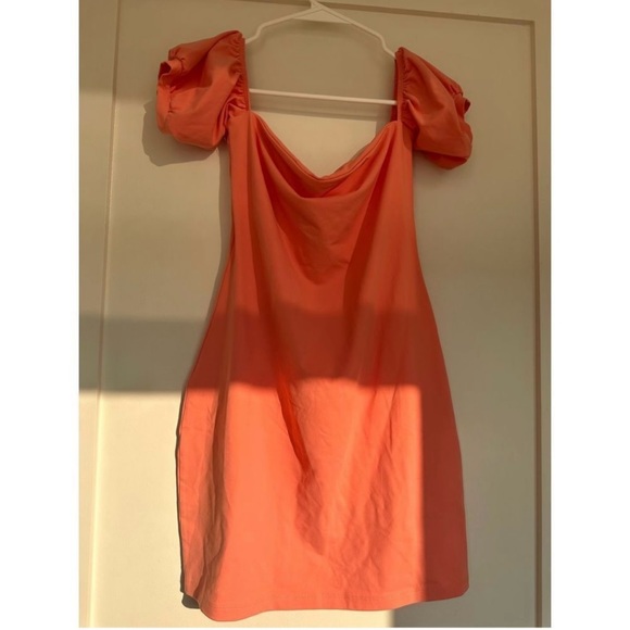 Beautiful color and design - Picture 4 of 5